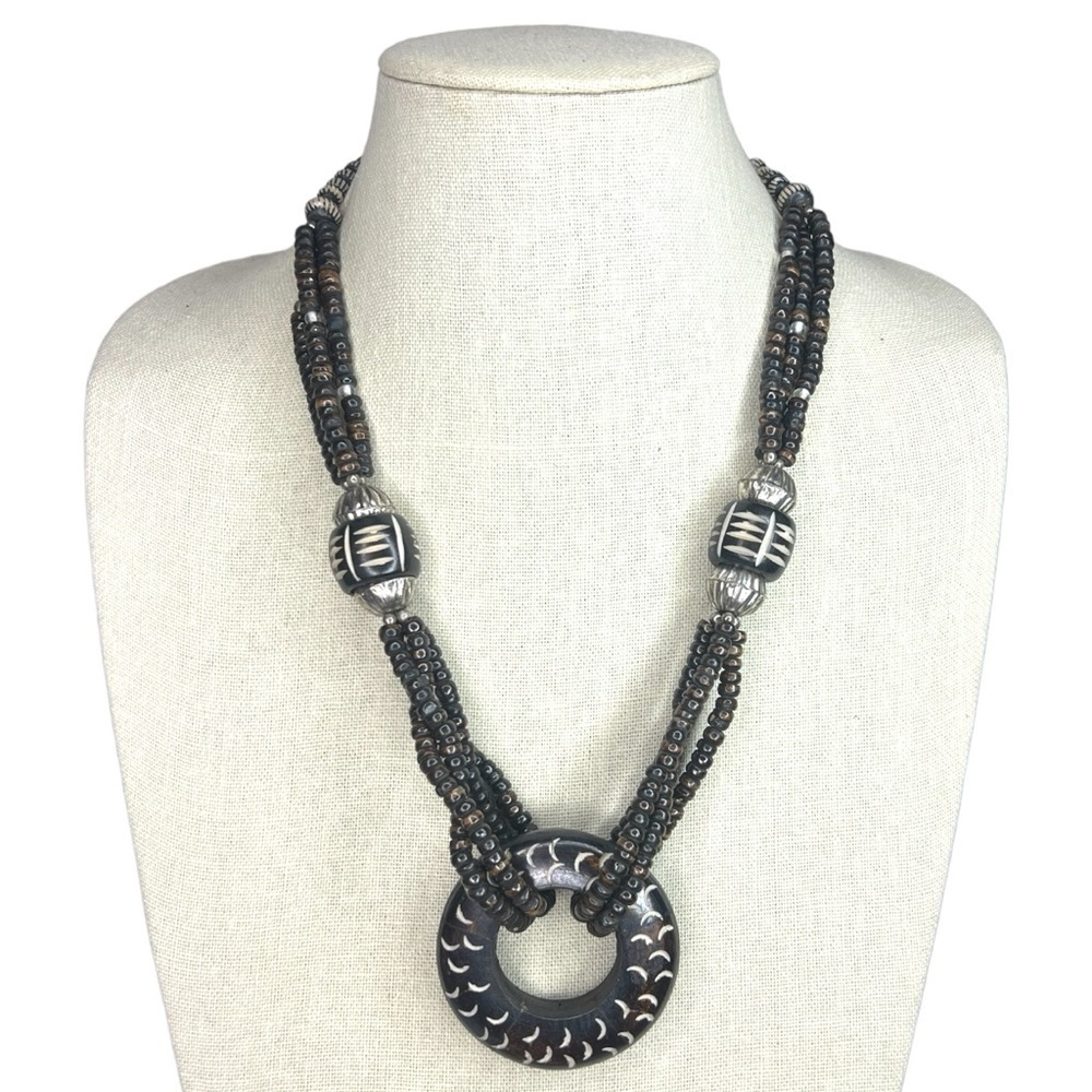 African Style Wooden Bead Circle Pendant Necklace